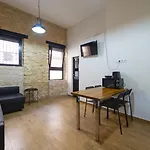 Modern In Carolinas لقنت