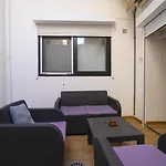 Modern In Carolinas شقة لقنت