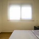 Modern In Carolinas * لقنت