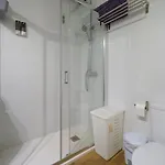 Modern In Carolinas لقنت